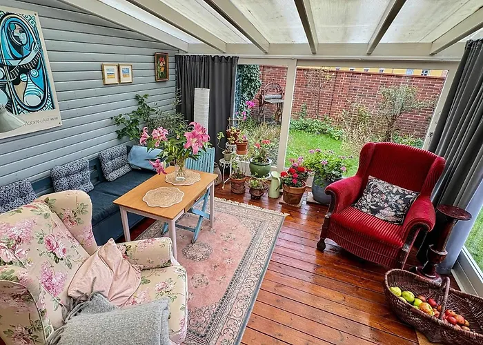 Beautiful House With Sea Views *